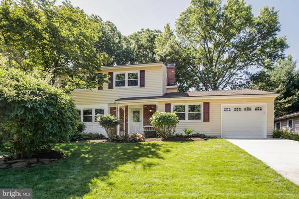 10 YELLOW PINE CT, Wilmington, DE 19808