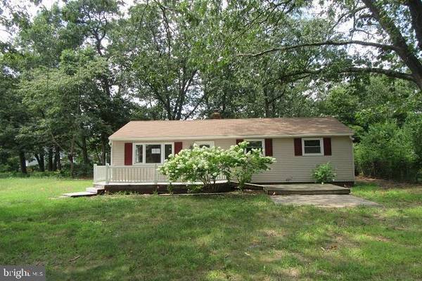 303 SHERWOOD DR, Williamstown, NJ 08094