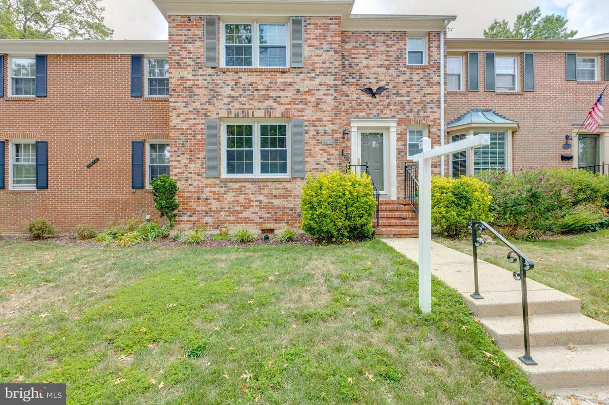 Springfield, VA 22153,9515 HUNT SQUARE CT