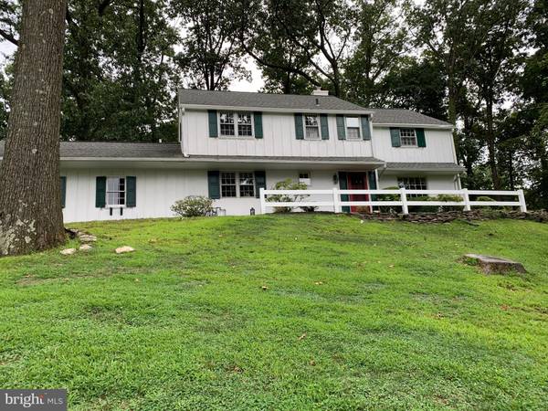 135 COLKET LN, Devon, PA 19333