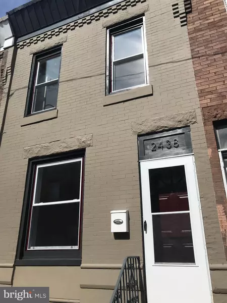 2438 S MILDRED ST, Philadelphia, PA 19148