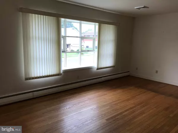 Reading, PA 19607,331 HOLLAND ST