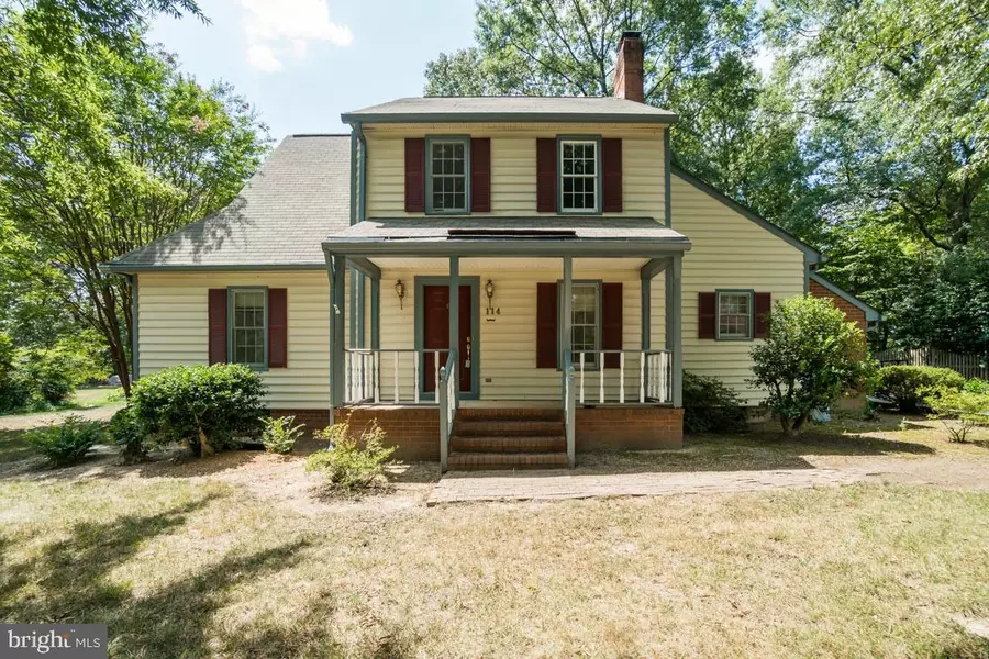 114 CLEREMONT DR, Fredericksburg, VA 22405