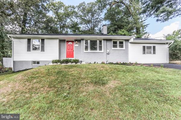 5305 LUDLOW DR, Temple Hills, MD 20748