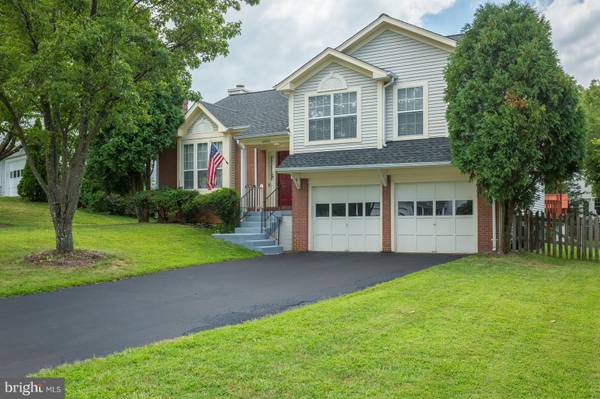 14690 STRATFORD DR, Woodbridge, VA 22193