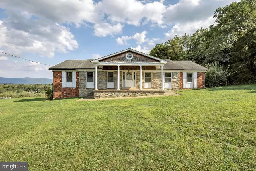 10622 BACK RD, Maurertown, VA 22644