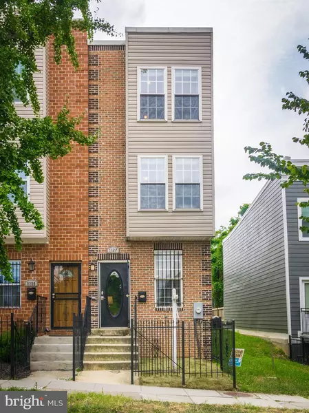 1127 HOLBROOK TER NE, Washington, DC 20002