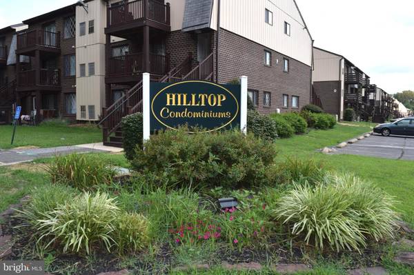 5200 HILLTOP DR #U5, Brookhaven, PA 19015