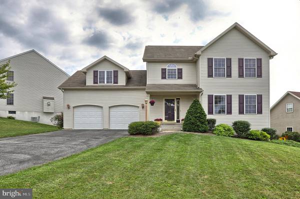 42 BARTLETT CIR, Palmyra, PA 17078