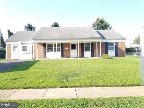 20 TWISTING LN, Willingboro, NJ 08046