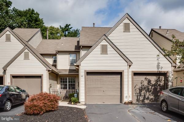 113 WOODLAKE DR, Marlton, NJ 08053