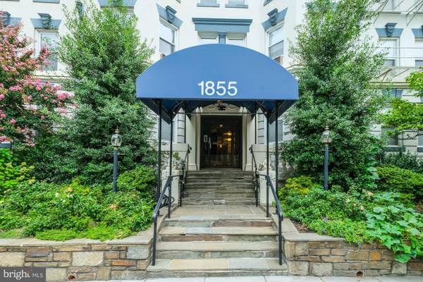 1855 CALVERT ST NW #104, Washington, DC 20009