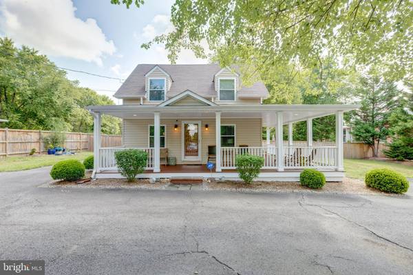 7129 HARRISON LN, Alexandria, VA 22306