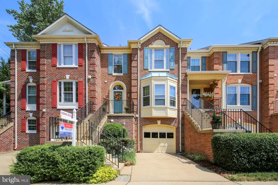 6503 CASTINE LN, Springfield, VA 22150