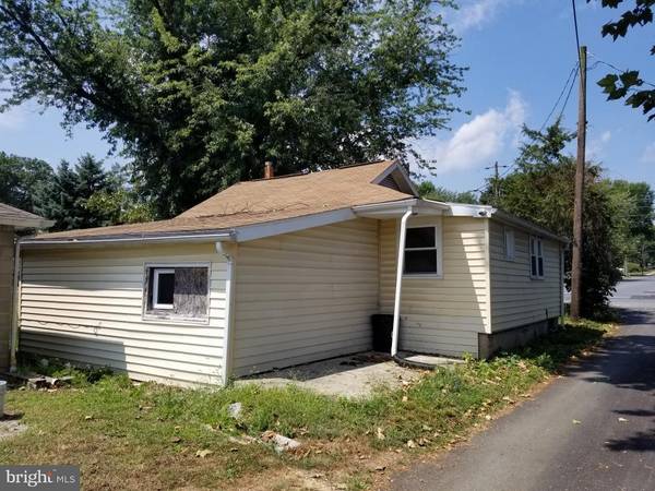 Elizabethtown, PA 17022,214 E WILLOW ST