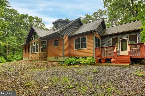 1896 MOUNTAIN RD, Richfield, PA 17086