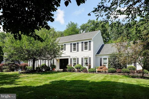 2 VICTORIA PL, Princeton Junction, NJ 08550