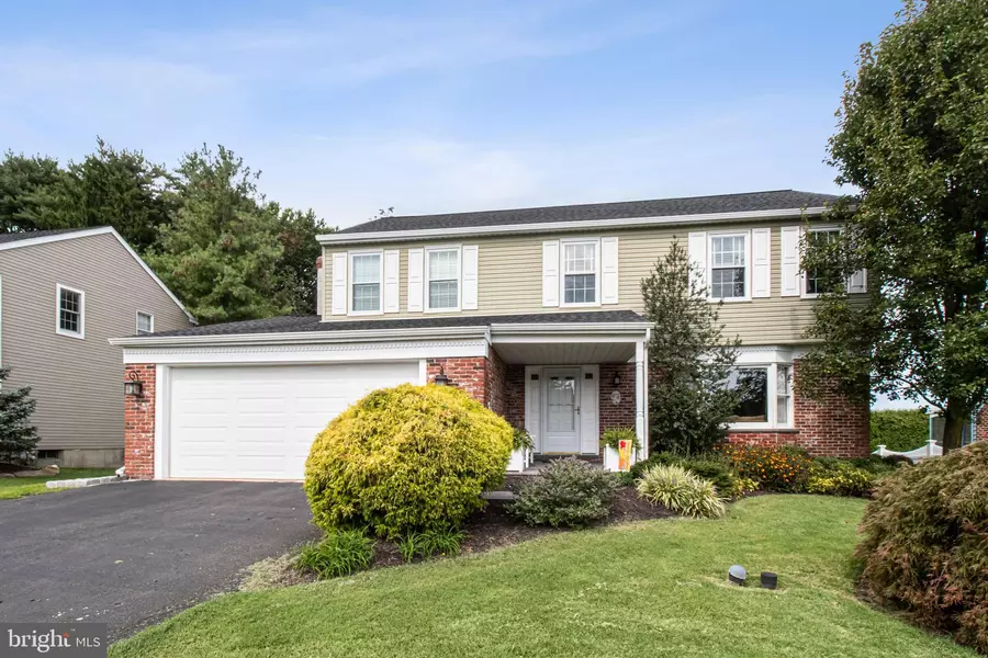 407 MAPLEWOOD DR, Plymouth Meeting, PA 19462