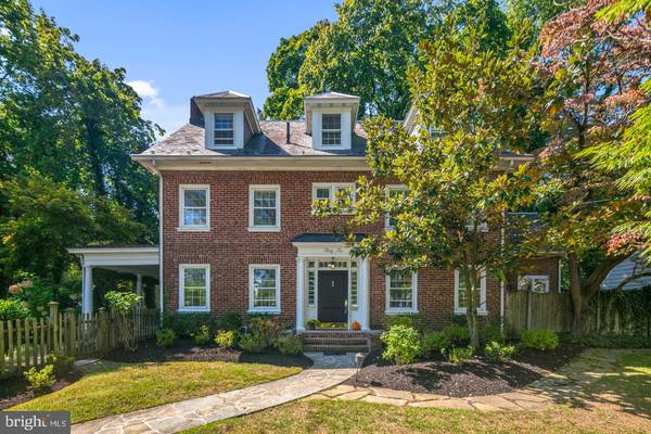 32 LINDEN AVE, Haddonfield, NJ 08033