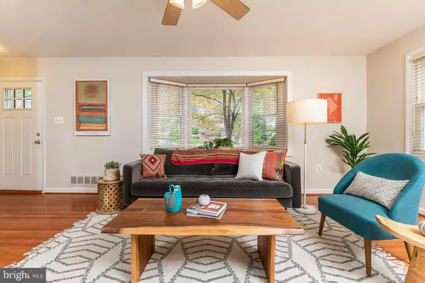 Silver Spring, MD 20910,8607 MAYFAIR PL