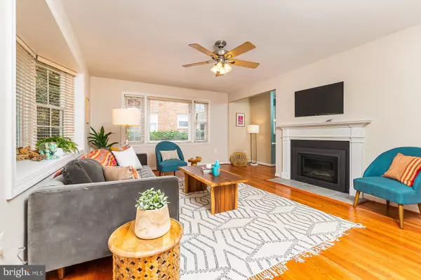 Silver Spring, MD 20910,8607 MAYFAIR PL