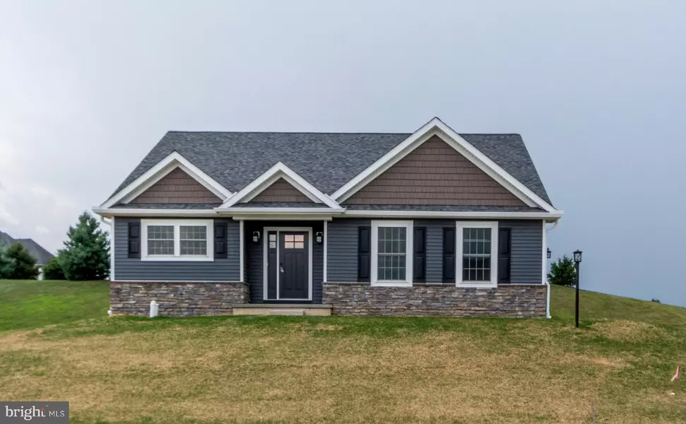 106 LIVIA LN, Wrightsville, PA 17368