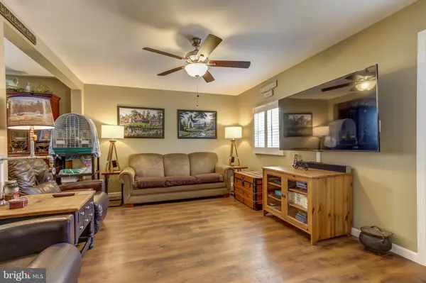 Manassas Park, VA 20111,133 SCOTT DR