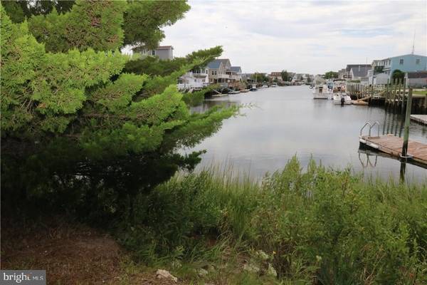 83 BAYVIEW DR, Tuckerton, NJ 08087