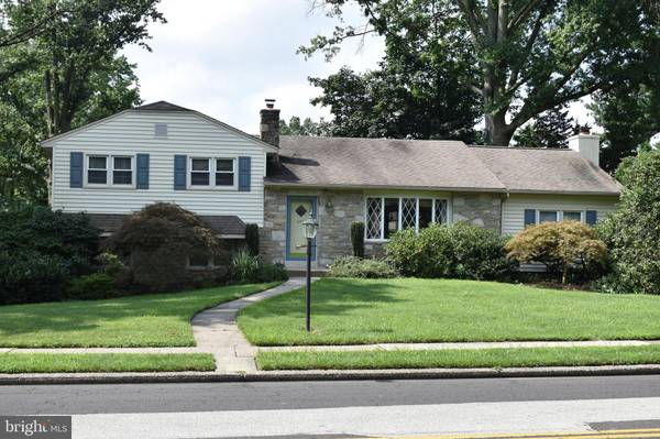 647 BAEDER RD, Jenkintown, PA 19046