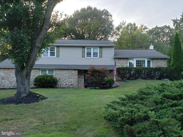 109 SERENE DR, Holland, PA 18966