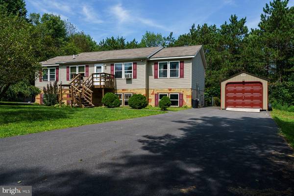 224 BEAR MEDICINE CIRCLE, Effort, PA 18330