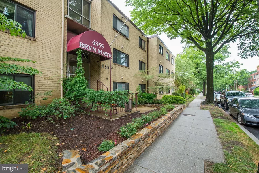 4555 MACARTHUR BLVD NW #102, Washington, DC 20007