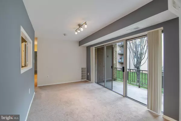 Rockville, MD 20852,12203 ACADEMY WAY #180