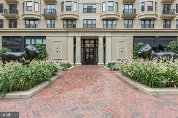 7710 WOODMONT AVE #313, Bethesda, MD 20814