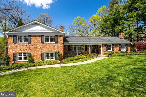 1224 DALEVIEW DR, Mclean, VA 22102