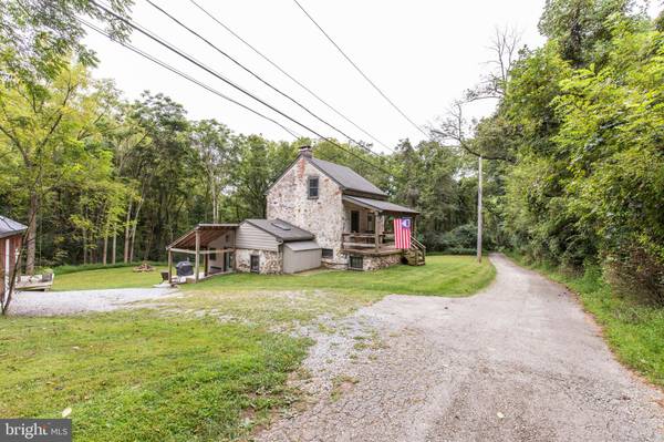 Downingtown, PA 19335,555 OLD HORSESHOE PIKE