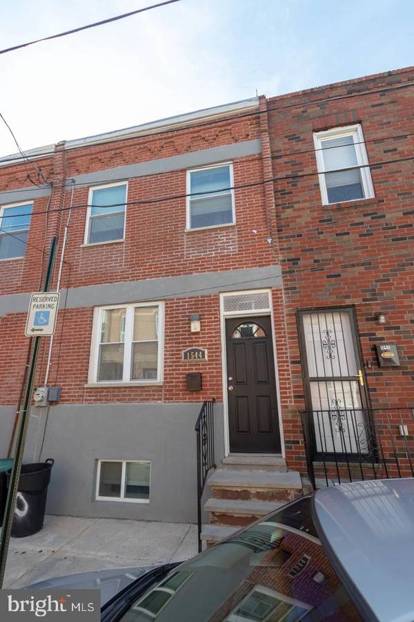 1544 S HICKS ST, Philadelphia, PA 19146