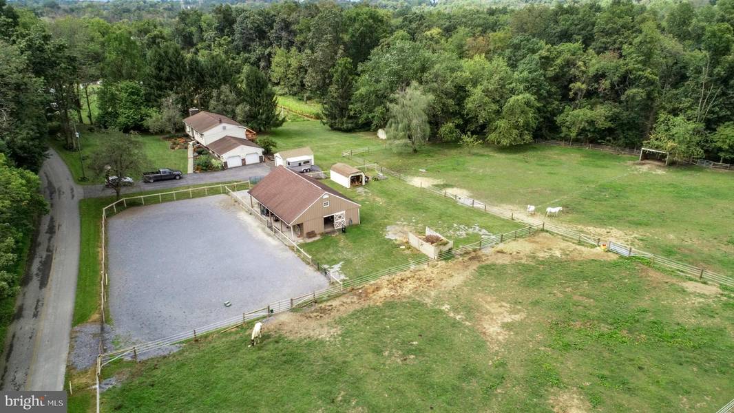 219 YODER RD, Bainbridge, PA 17502