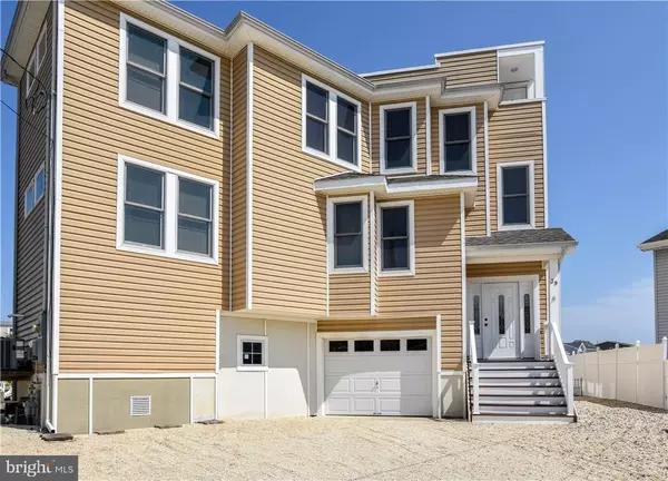 39 SHIRLEY LN, Manahawkin, NJ 08050