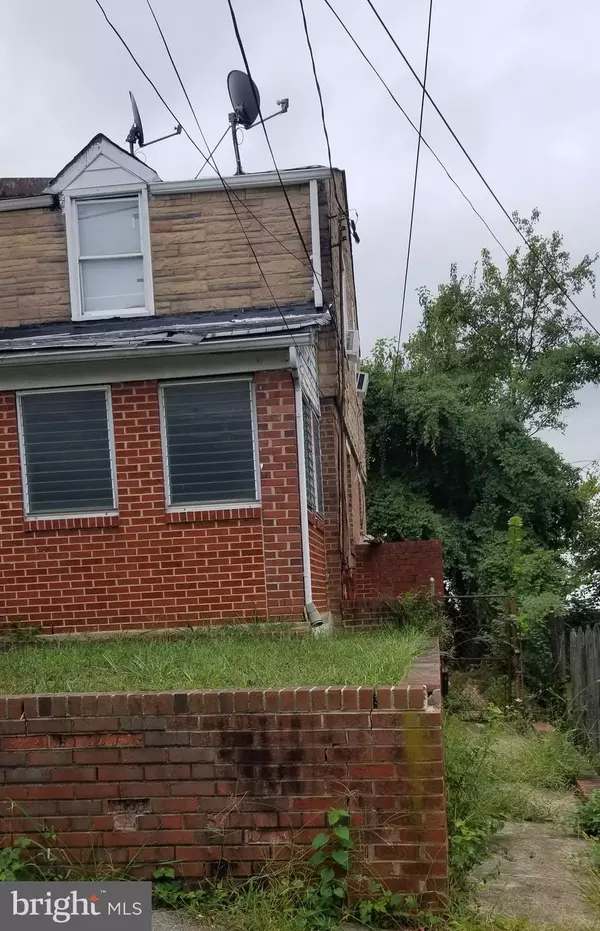 Washington, DC 20019,811 52ND ST NE