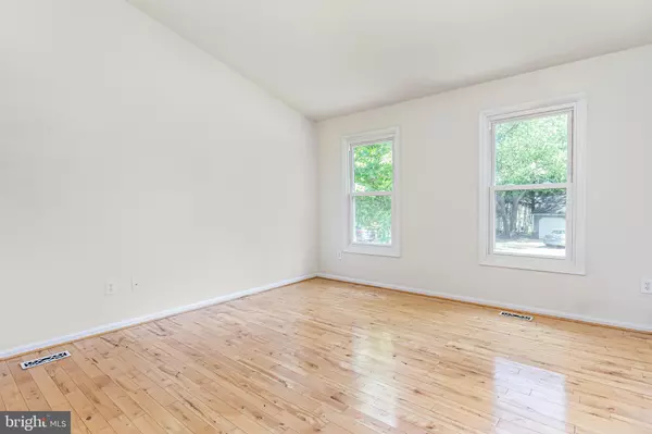 Columbia, MD 21045,6205 BLACK CHERRY CIR