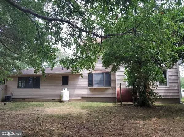 Bridgeton, NJ 08302,87 POLK LN