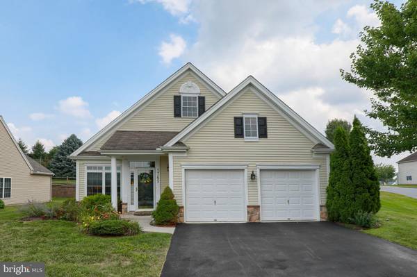 1765 SPEEDWELL RD, Lancaster, PA 17601