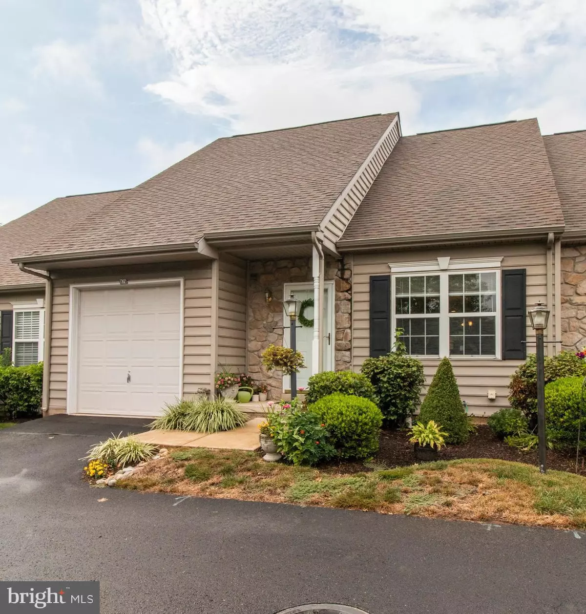 Lansdale, PA 19446,976 INDEPENDENCE LN