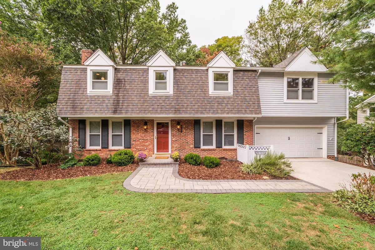 Alexandria, VA 22310,6106 HOLLY TREE DR