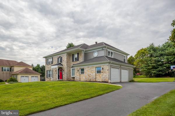 Phoenixville, PA 19460,1004 WINDING RIVER LN