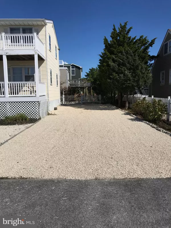 Harvey Cedars, NJ 08008,3 LANGE AVE