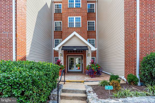 3309 WYNDHAM CIR #1180, Alexandria, VA 22302