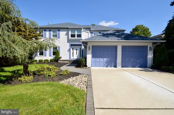 7 BARCLAY LN, Voorhees, NJ 08043