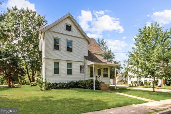 328 KNIGHT RD, Ambler, PA 19002